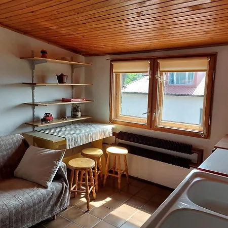 Baltic 홈스테이 *